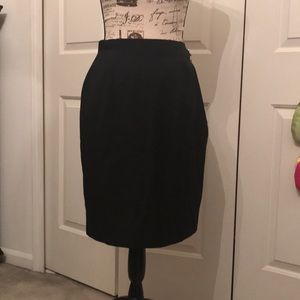 Burberry’s black pencil skirt. Sz 4